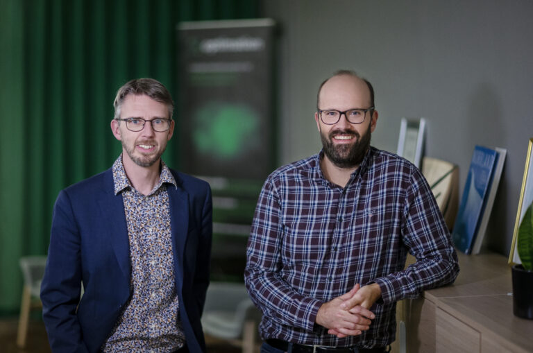 Stafettväxling i ledningen